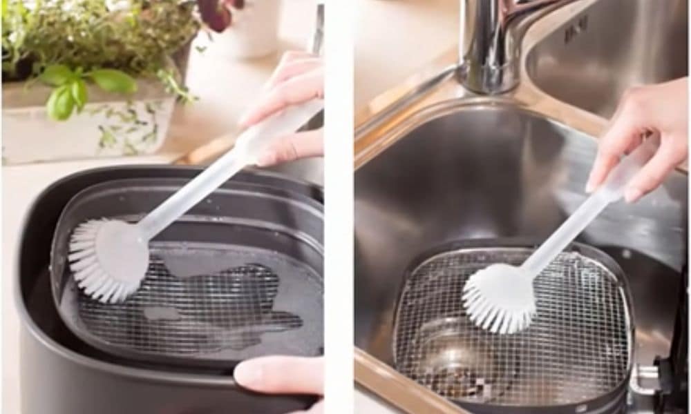 How to clean baked-on grease from air fryer oven